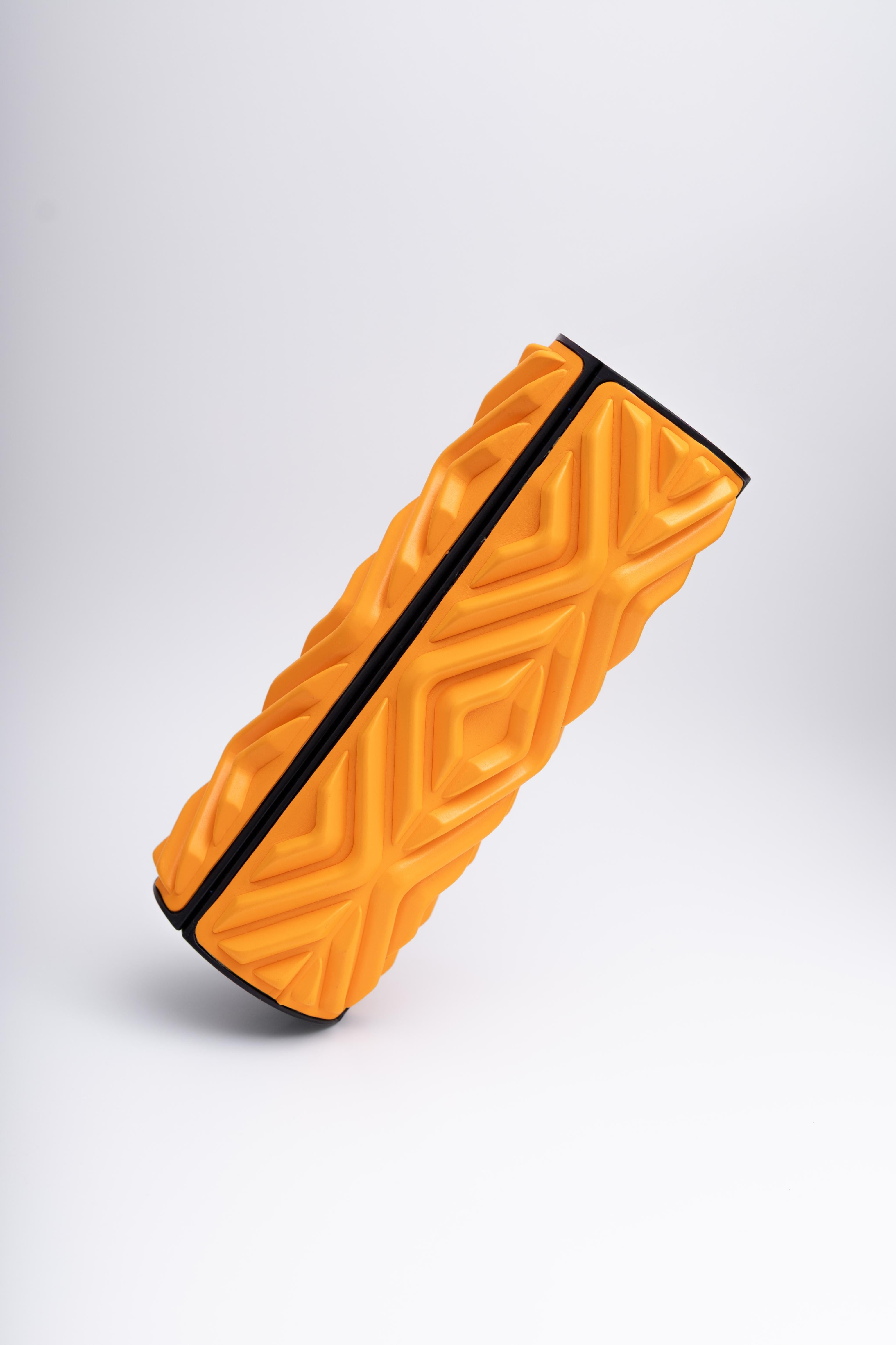 ROLLER MASAJEADOR EVA COLOR NARANJA - DIAMETRO 13*33cm